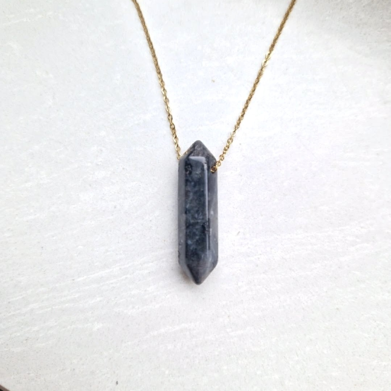 Naszyjnik sopel "Larvikit"